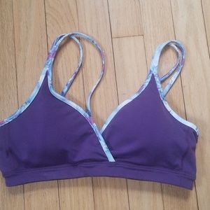 Sports bra